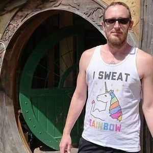 Meet your Posher, Ty